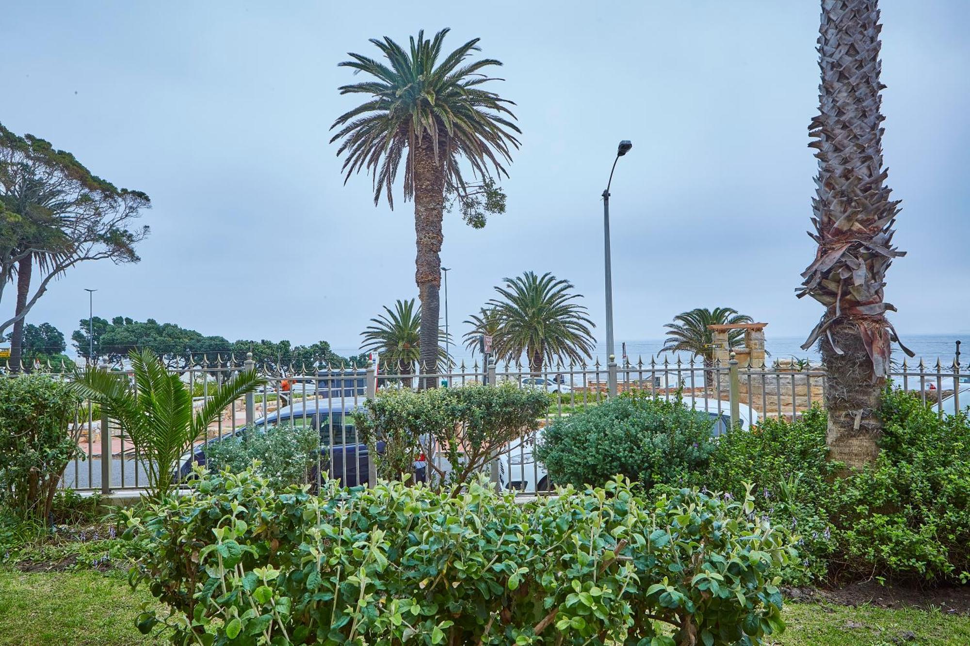 קייפטאון Tidal Pool Apartments - Camps Bay מראה חיצוני תמונה